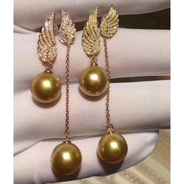 Edgy Wings Earring (Gold)