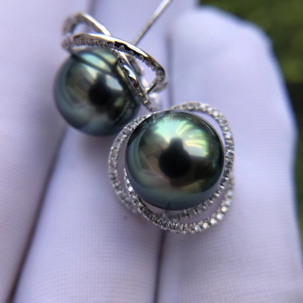Orbit Earring (Black)