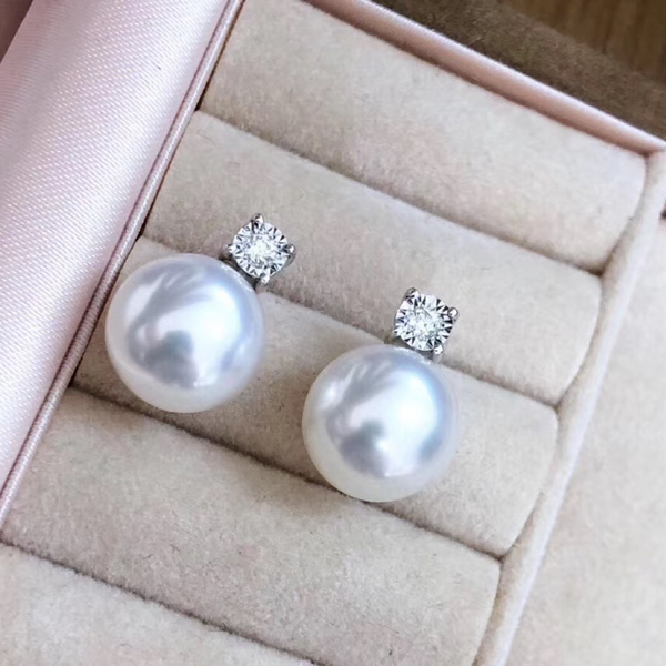 Stud Solo ST Earring