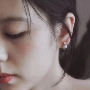 Stud Solo ST Earring