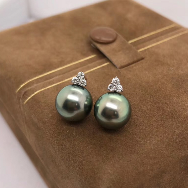 Trinity Diamond Earring black