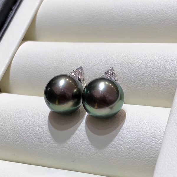 Trinity Diamond Earring black
